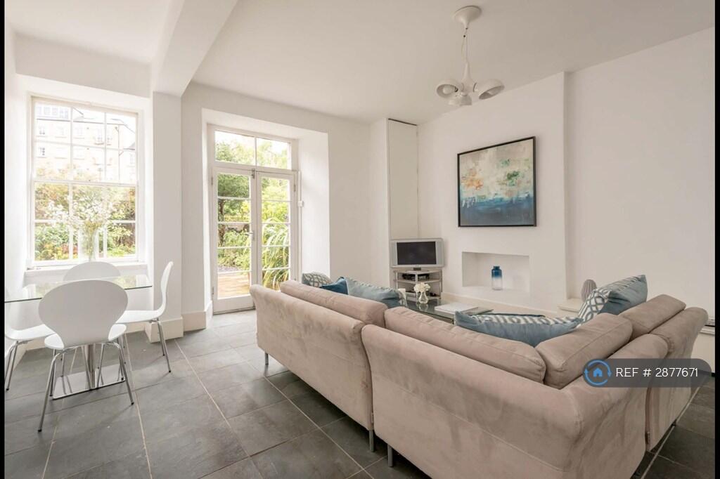 Main image of property: Gayfield Square, Edinburgh, EH1