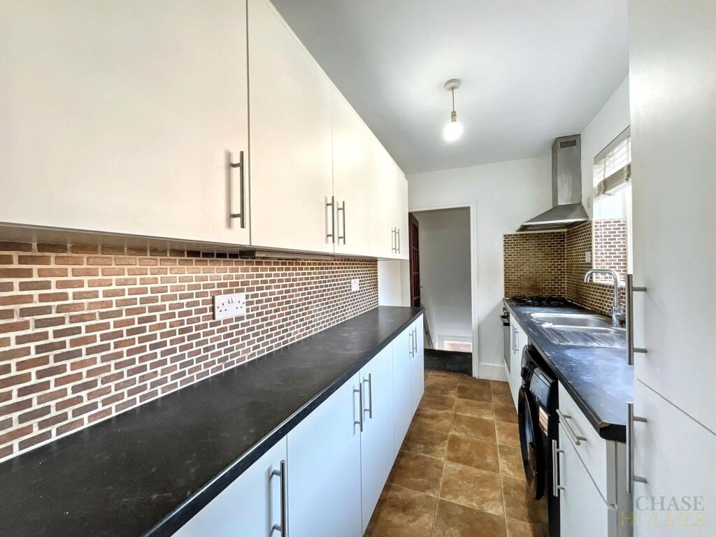 Apartment in South Tyneside, Westoe - More