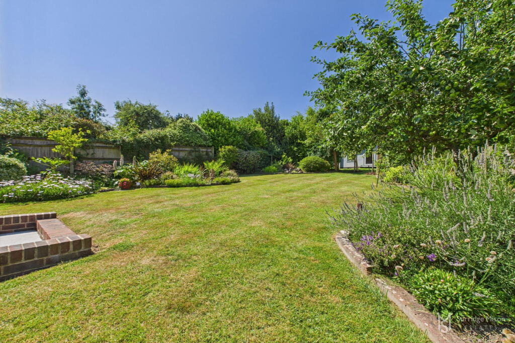 Upper Wish Hill, Willingdon Village, Eastbourne, BN20 - View 2