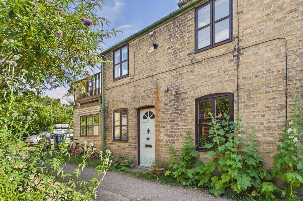 Main image of property: North Cottages, Trumpington Road, Cambridge