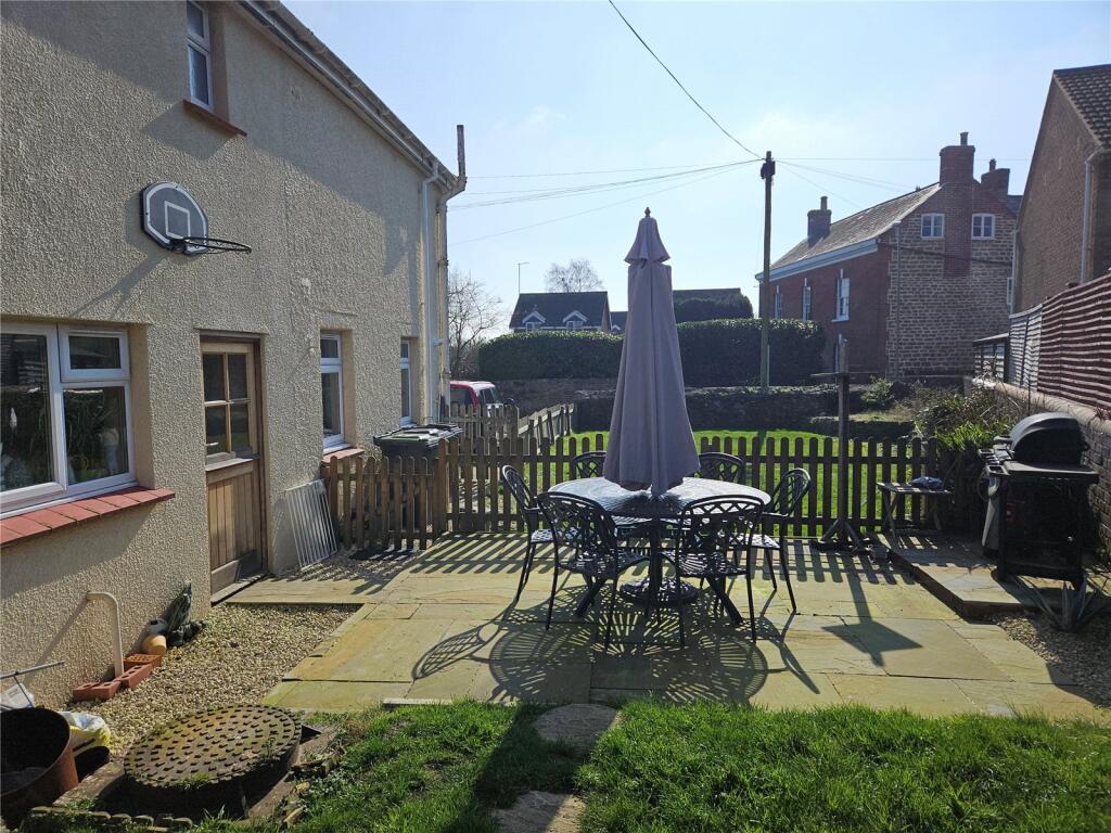 House in Bridport, Dorset - View 2