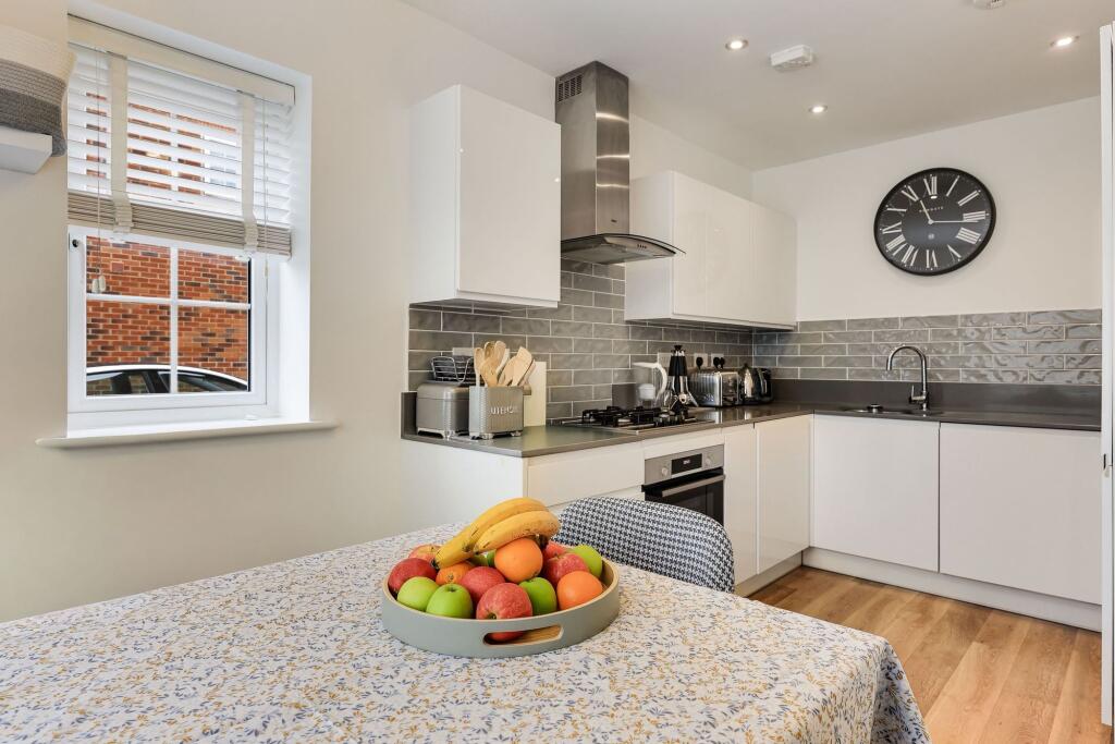 Hetley Close, Brampton, PE28 photo 3