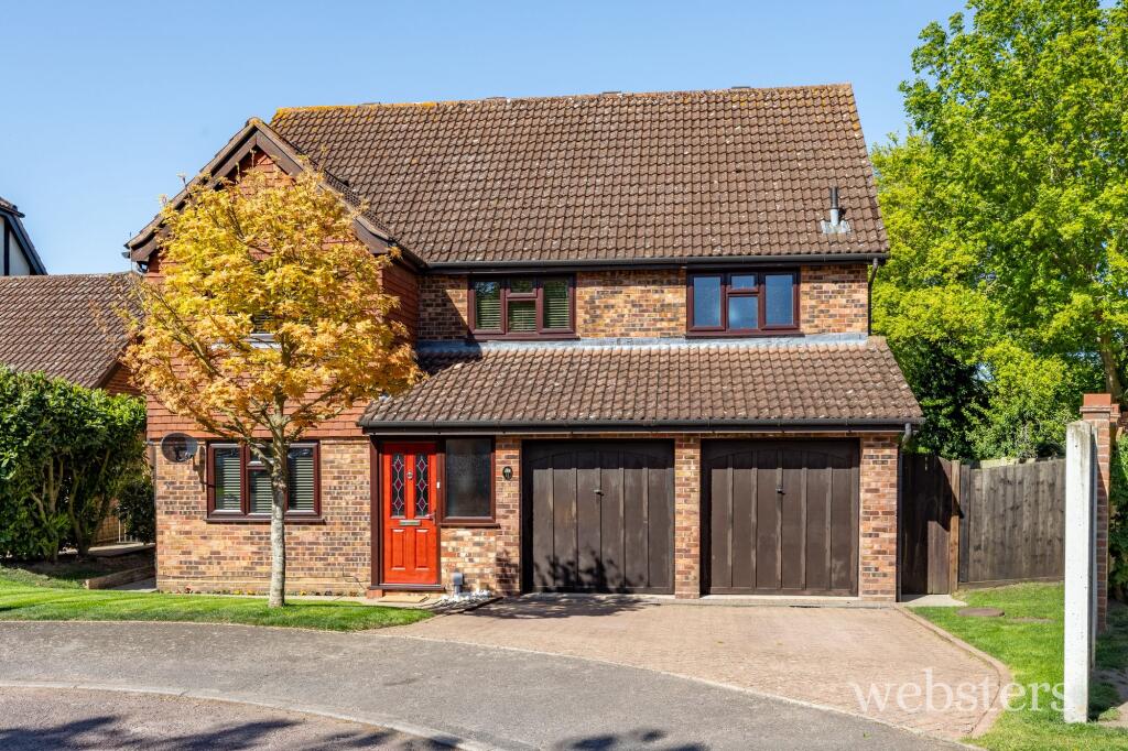 Main image of property: Isbets Dale, Taverham, NR8