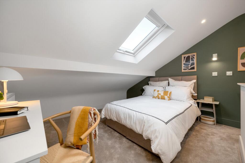 Main image of property: Room 5, Hamilton Road