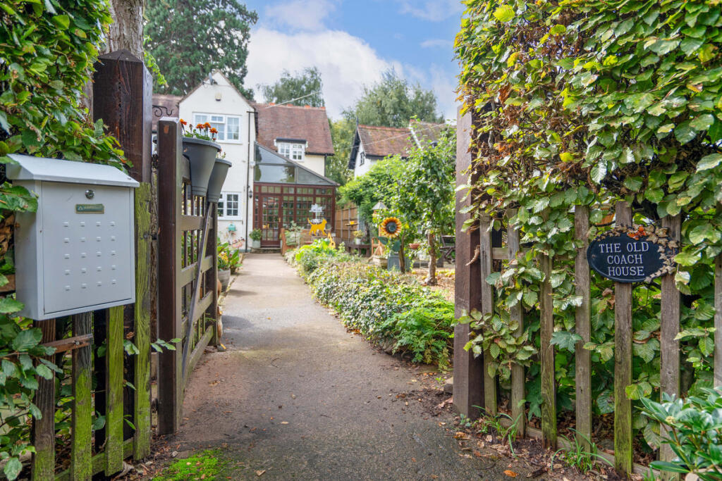 House in Wyre Forest, Stourport-on-Severn - View 2