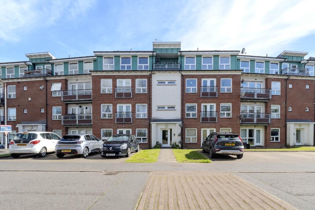 Main image of property: Strathblane Gardens, Glasgow, G13 1BX