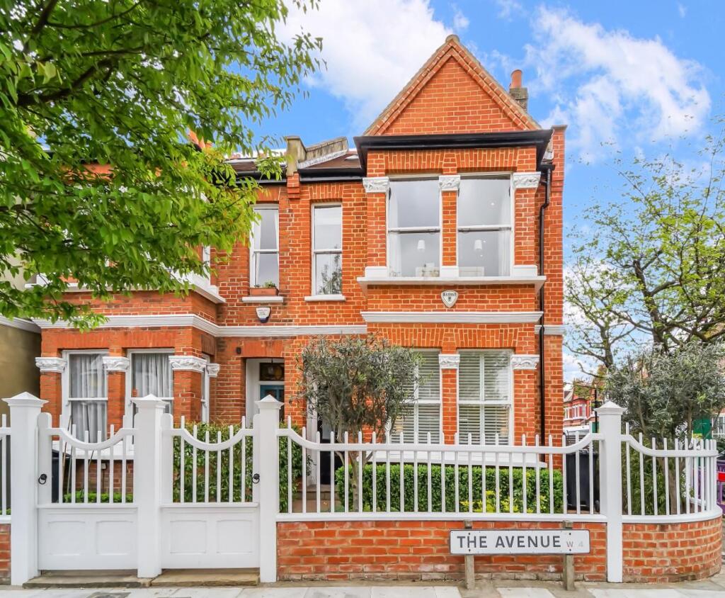 Main image of property: The Avenue, Chiswick, London