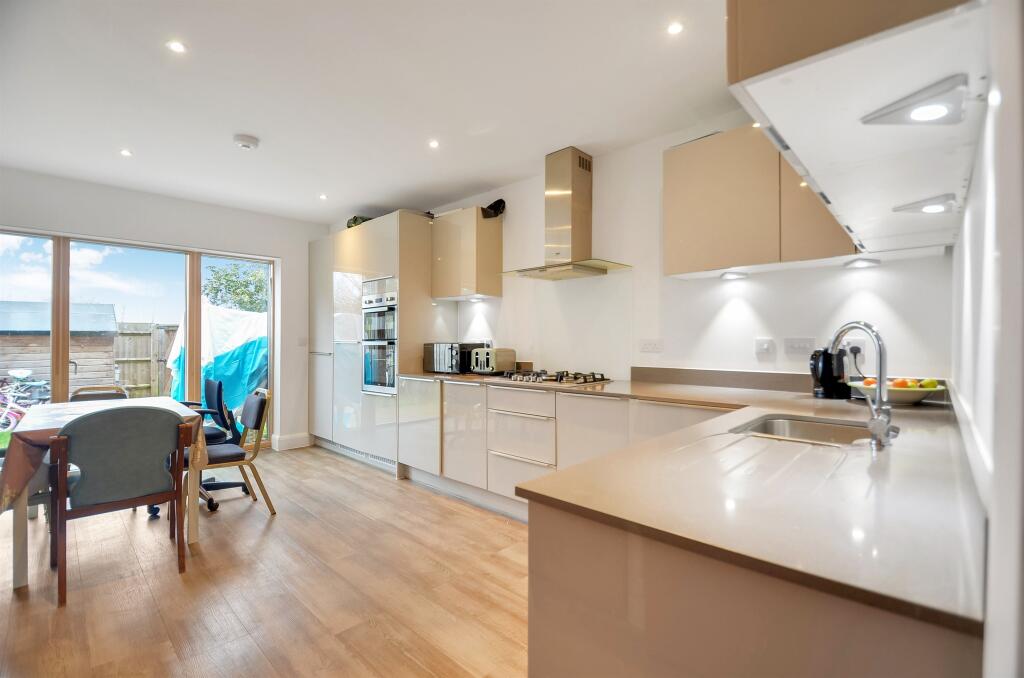 Main image of property: Sher Afzal Close, Oxford