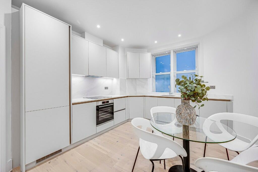 Main image of property: New Cavendish Street, London, W1G