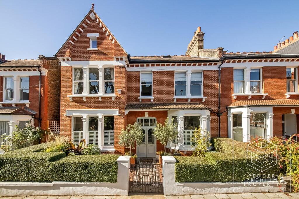 Main image of property: Cosbycote Avenue, Herne Hill, London, SE24