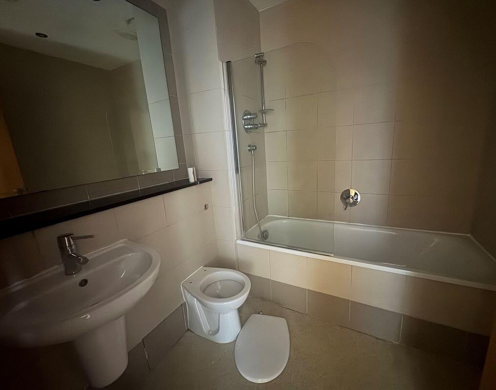 Apartment 44 East Float Quay, Dock Road, Birkenhead, Merseyside, CH41 1DN photo 5