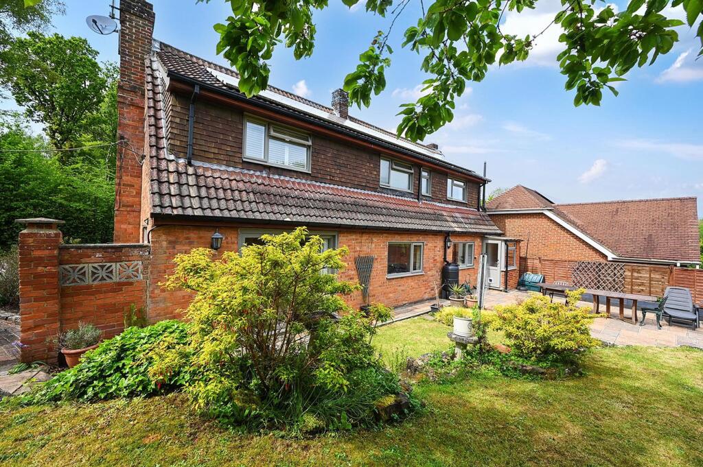 Main image of property: Faversham Road, Charing, TN27
