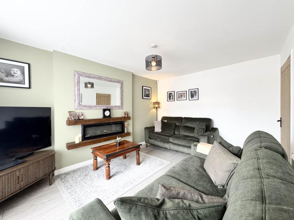 House in St Helens, Liverpool City Region - View 5