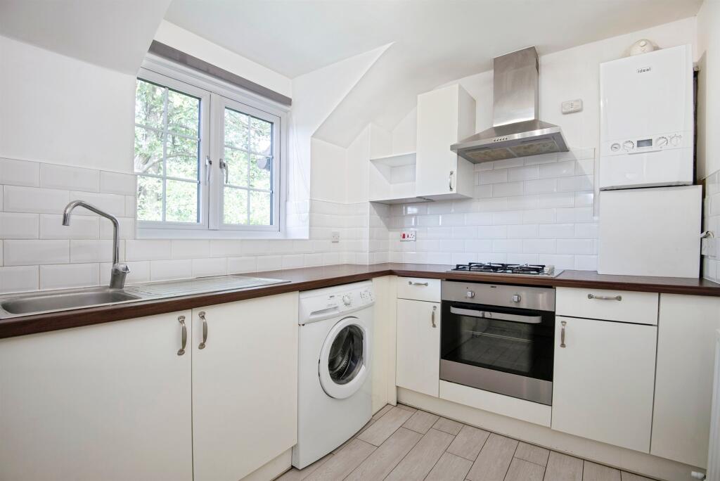 Main image of property: Cromwell Road, Letchworth Garden City