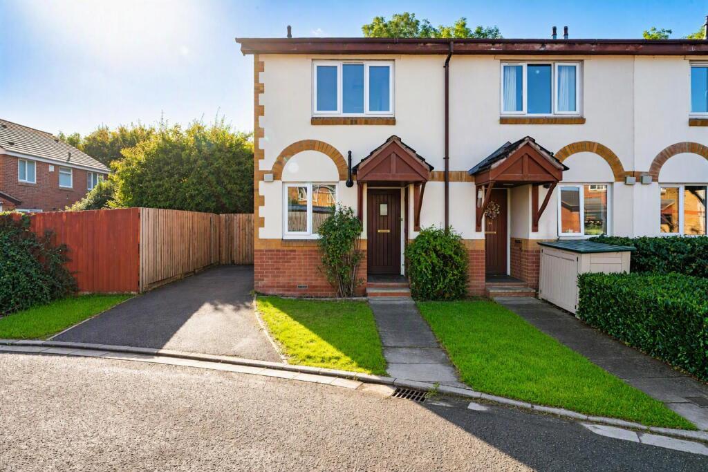 Delightful first home in Yatton's popular North End