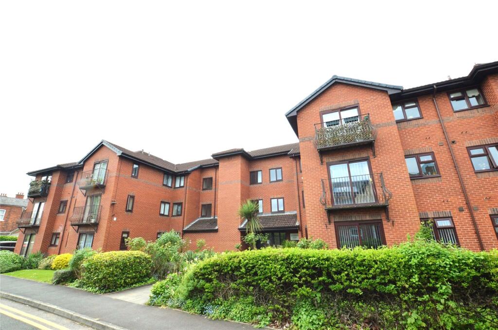 Main image of property: Scarisbrick New Road, Southport, Merseyside, PR8