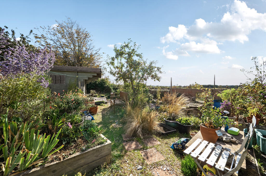 Apartment in Vale of White Horse, Longcot - View 2