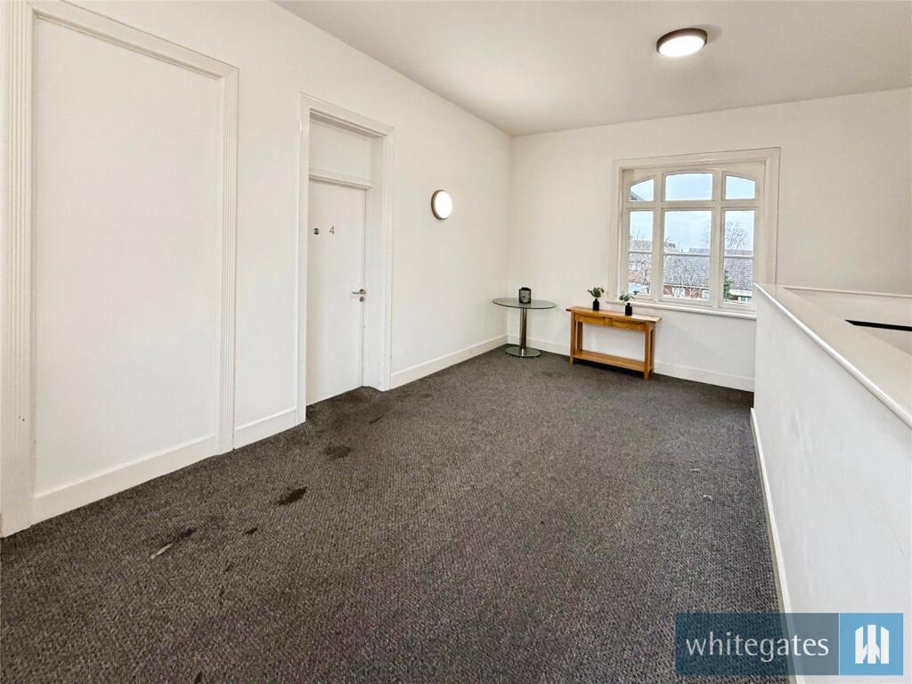 New Hall, Liverpool, Merseyside, L10 photo 3