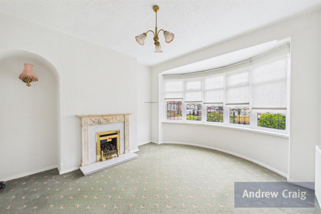 Mayfield Court, Fulwell photo 4