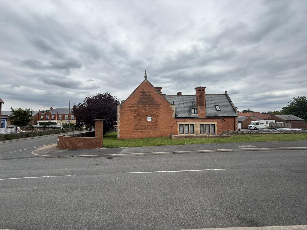 House in Sheffield - View 2