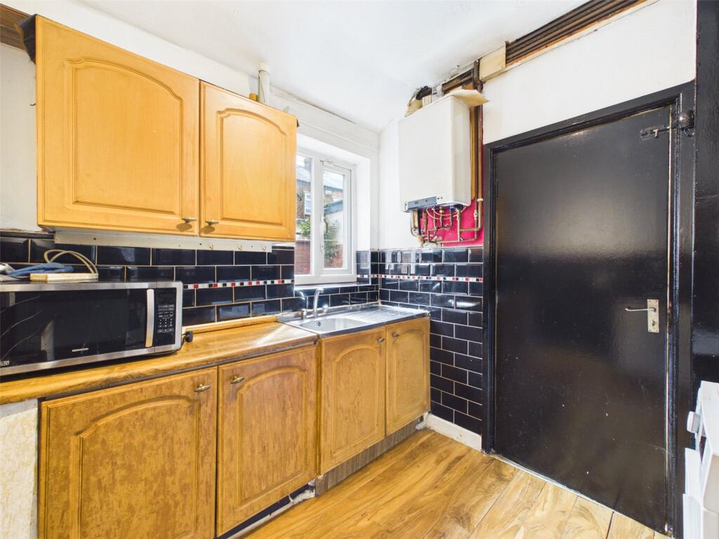 Hopkins Street, Longsight, Manchester, M12 photo 4