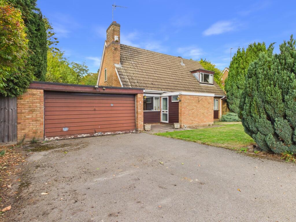 House in Northampton - View 2