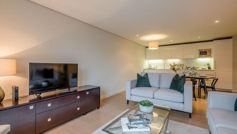 Apartment in London - View 5
