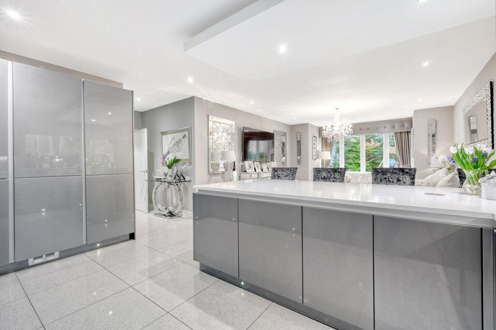 Mount Pleasant Road, Chigwell, IG7 – pohled 6