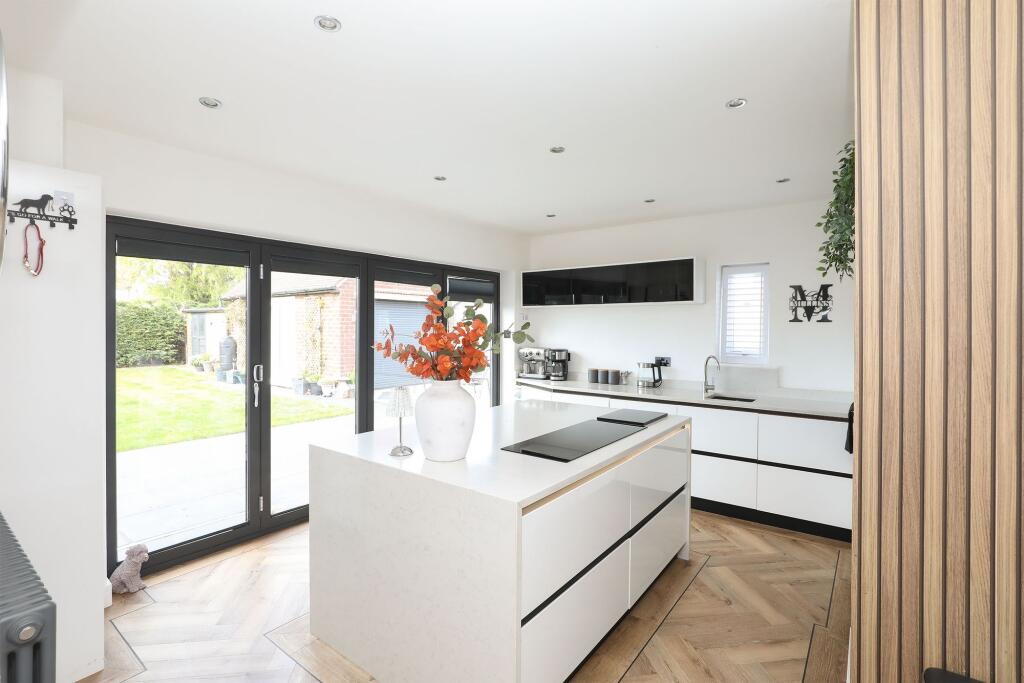 House in Bolsover, Barlborough - View 3