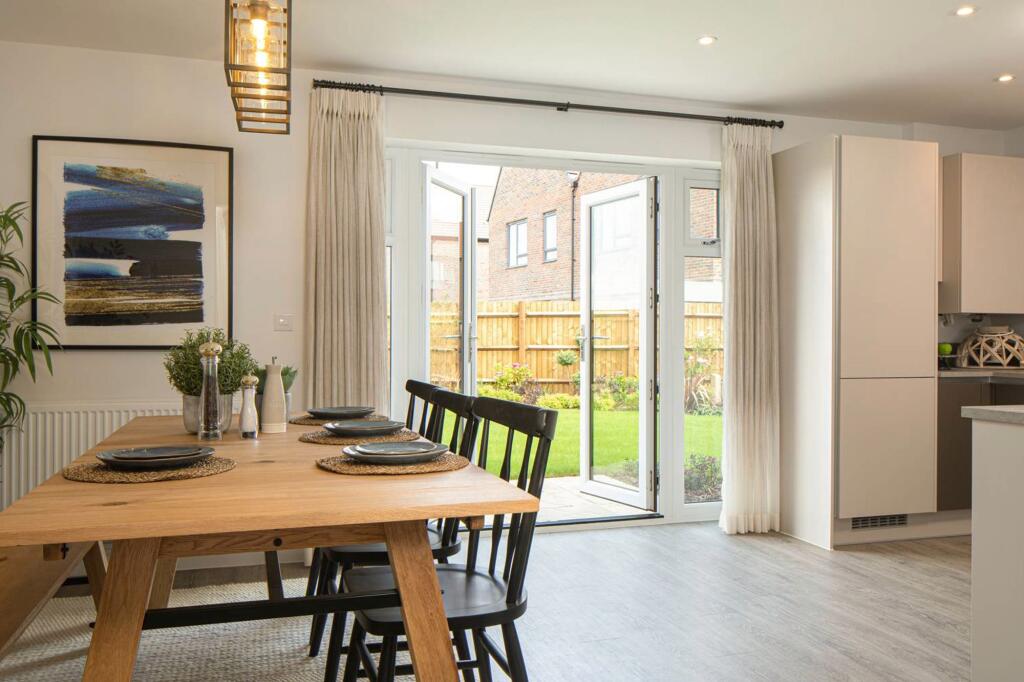 Foxall Gardens, Angmering, BN16 photo 3