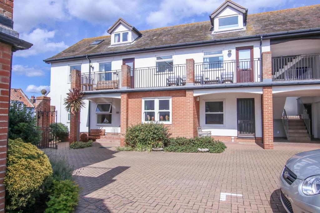 Main image of property: High Street, Aldeburgh