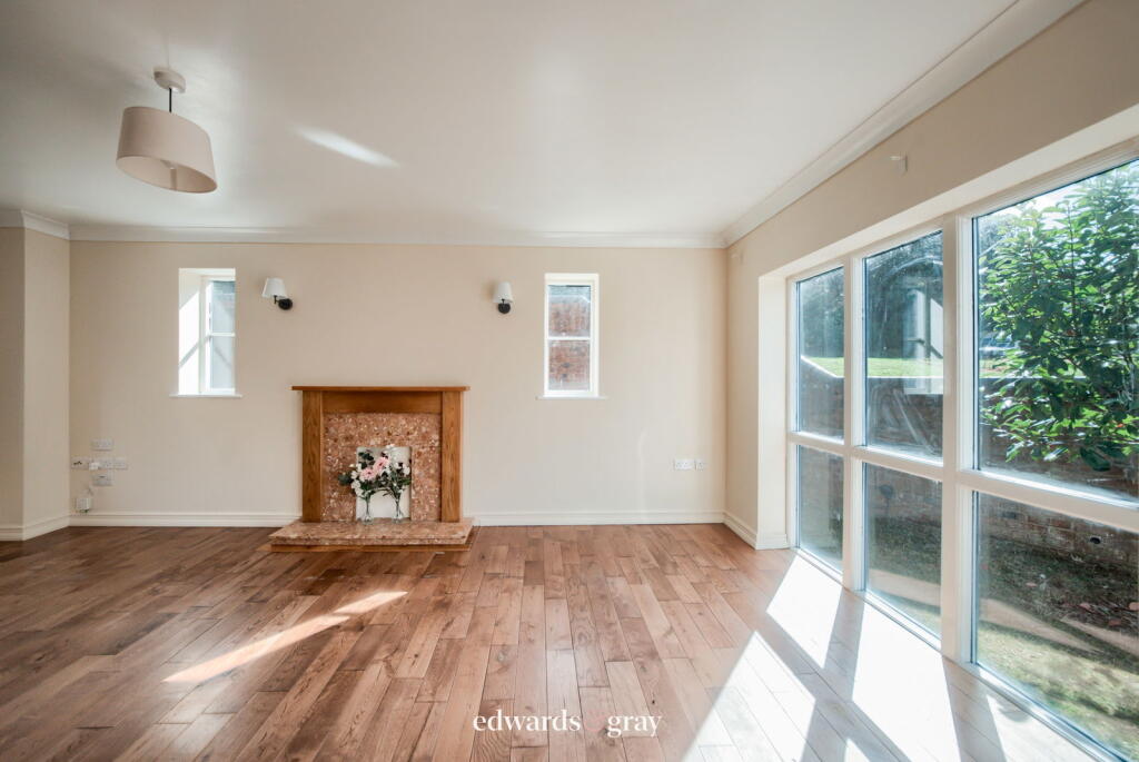 House in Walsall, West Midlands - View 5