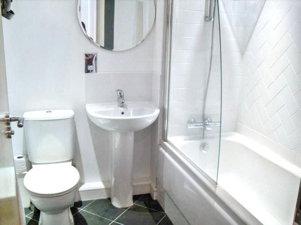 Apartment in Darlington, Hopetown - View 5