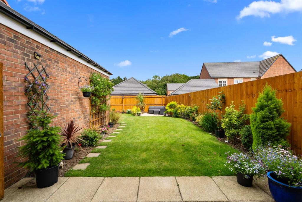 Lavender Lane, Wynyard, Billingham photo 3