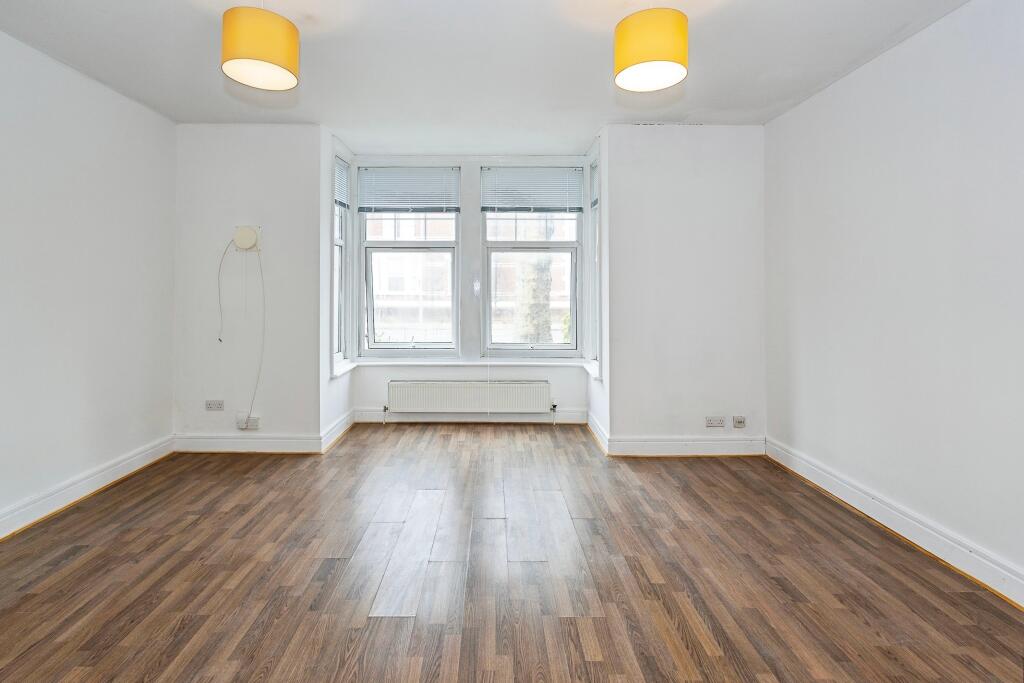 Apartment in Portsmouth, North End - View 2