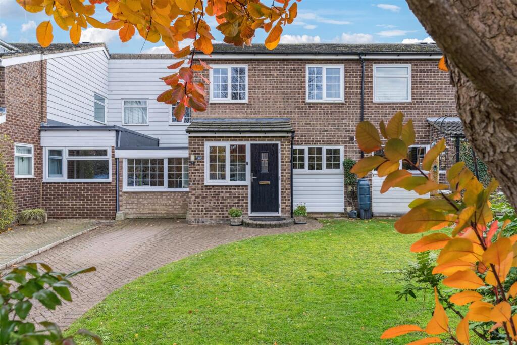 Main image of property: Stockens Dell, Knebworth