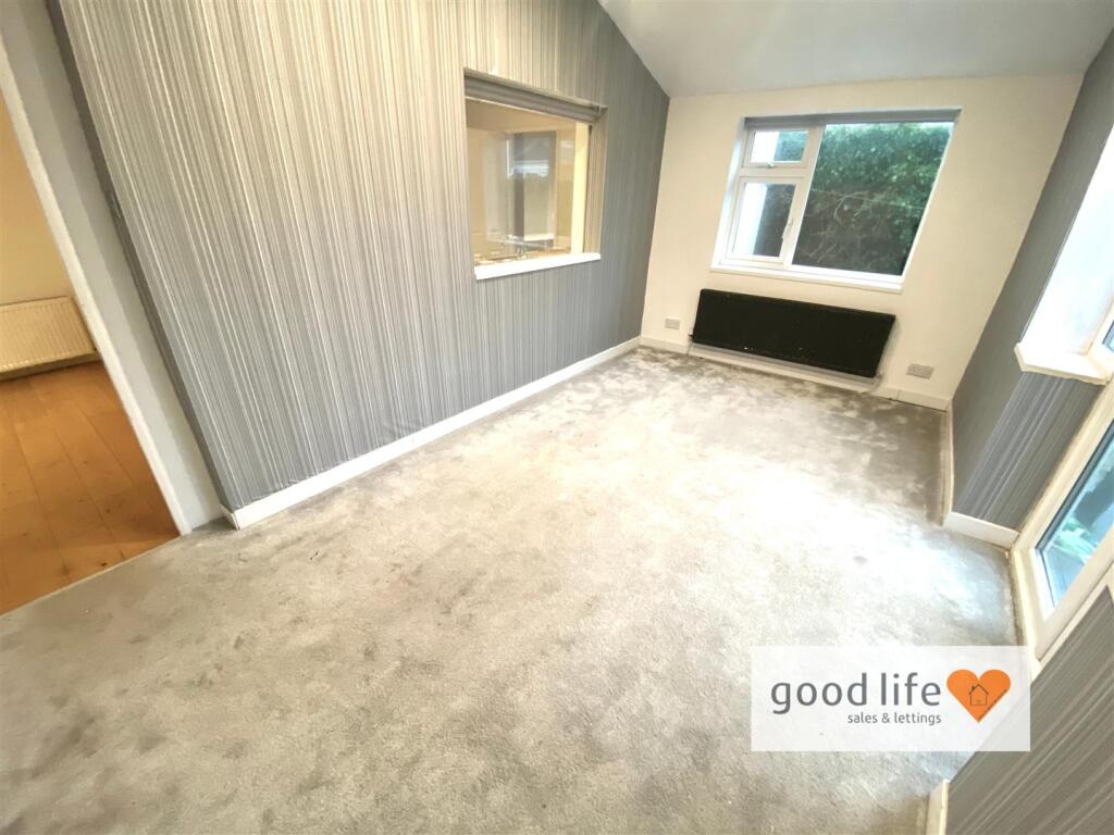 Marcross Drive, Moorside, Sunderland photo 5