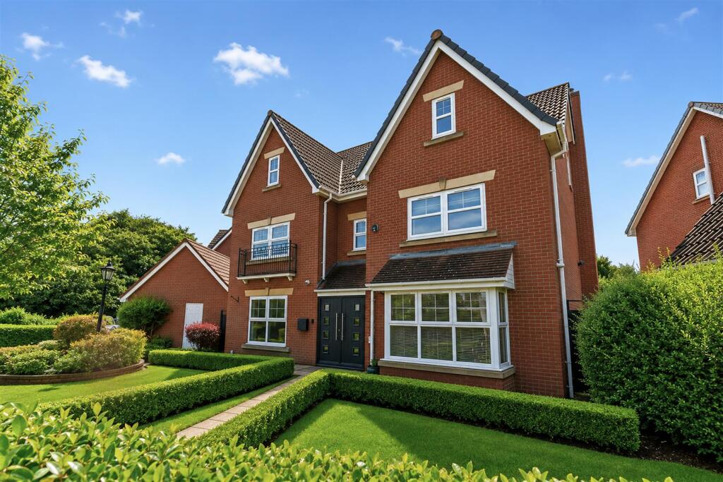 Main image of property: Weeford Dell, Sutton Coldfield