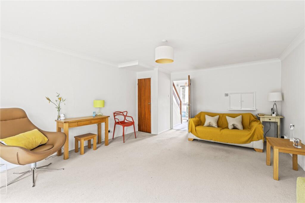 House in London, Strawberry Hill - View 3