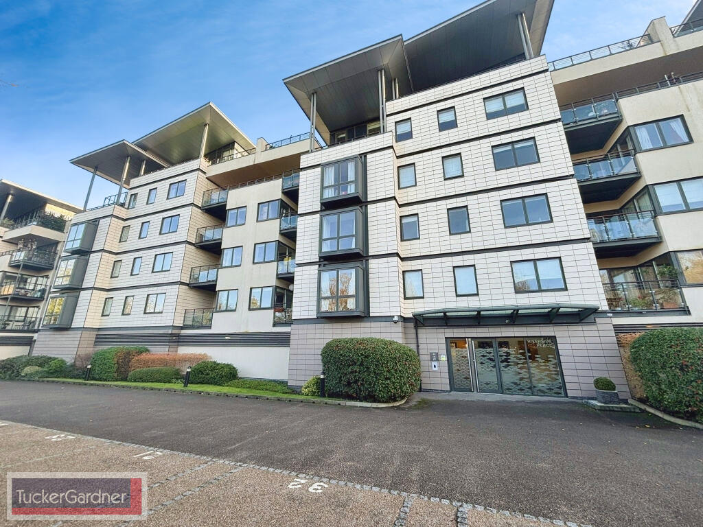 Main image of property: Riverside Place, Cambridge, CB5 8JF