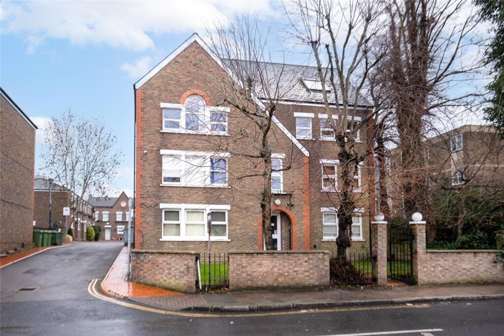Leigham Court Road, London, SW16 photo 3