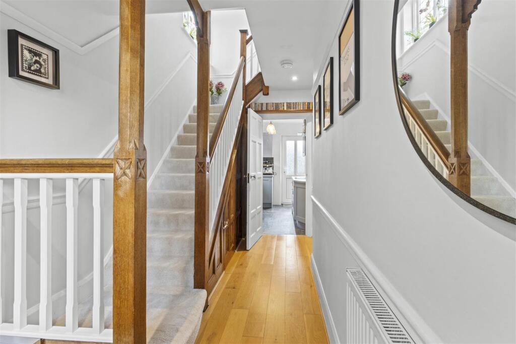 House in Wealden, Hailsham - View 4