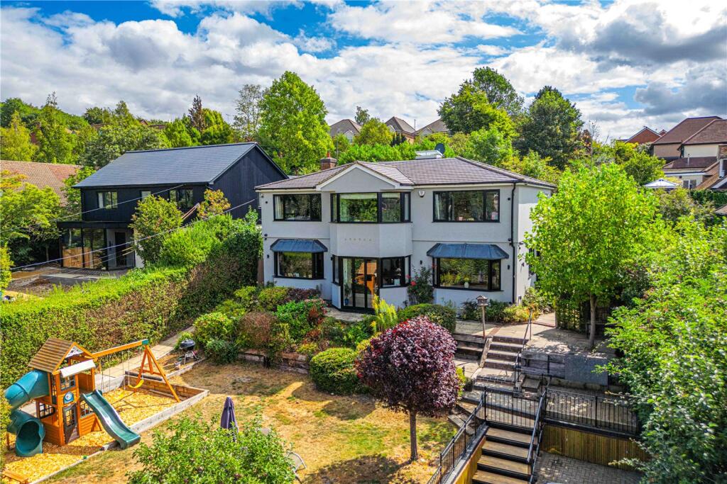 Main image of property: New Road, Northchurch, Berkhamsted, Hertfordshire, HP4