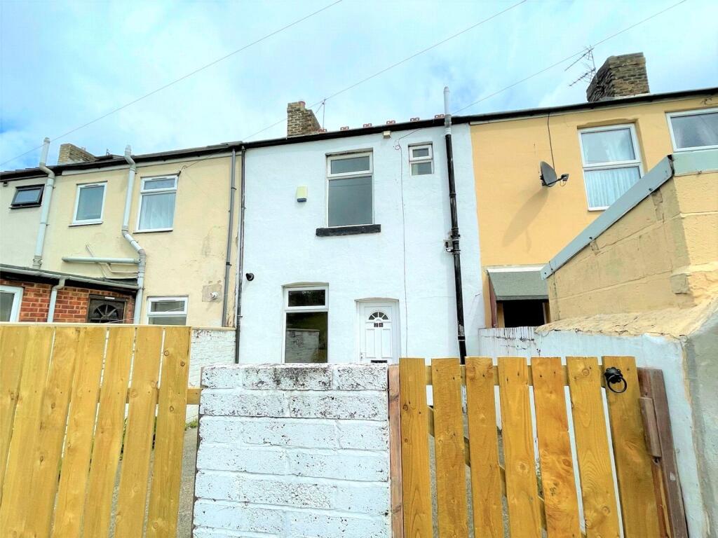 2-bed terraced on New Row, Eldon, Co Durham, DL14, £33,000