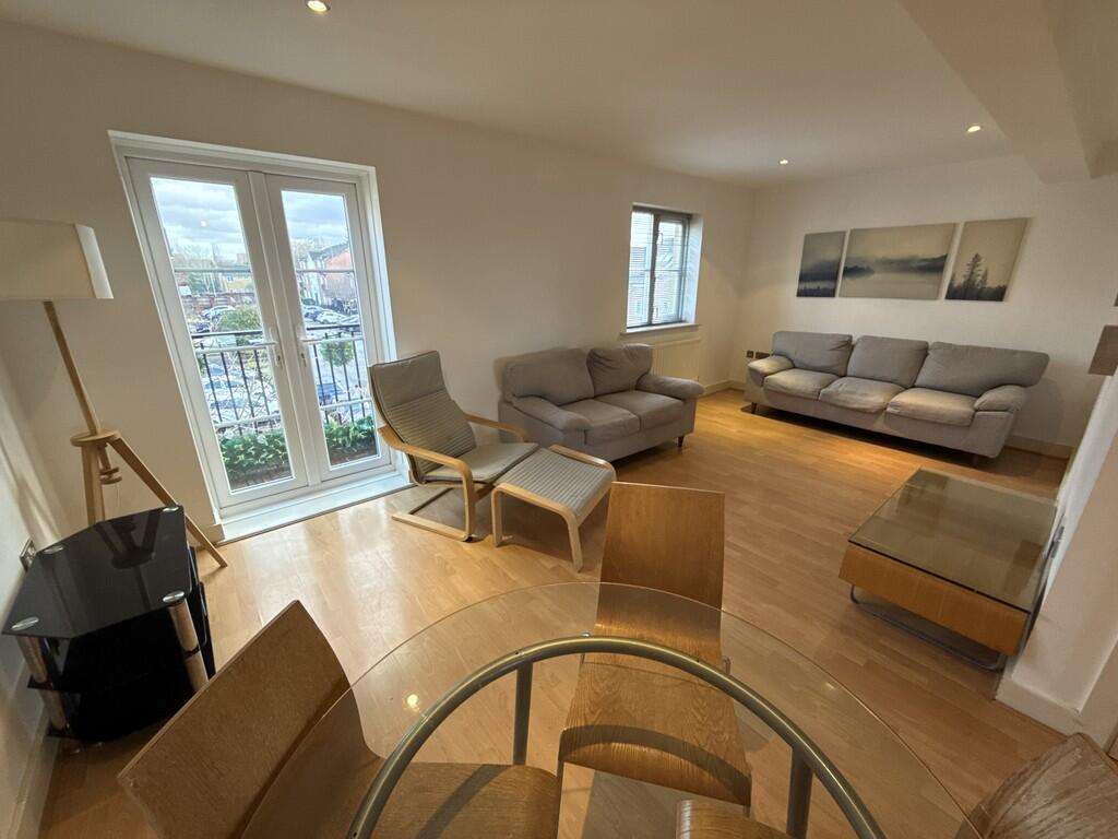 Main image of property: Alexandra Road, Manchester