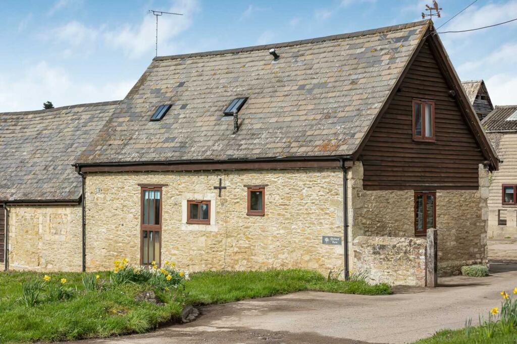 Main image of property: The Green, Denton, OX44