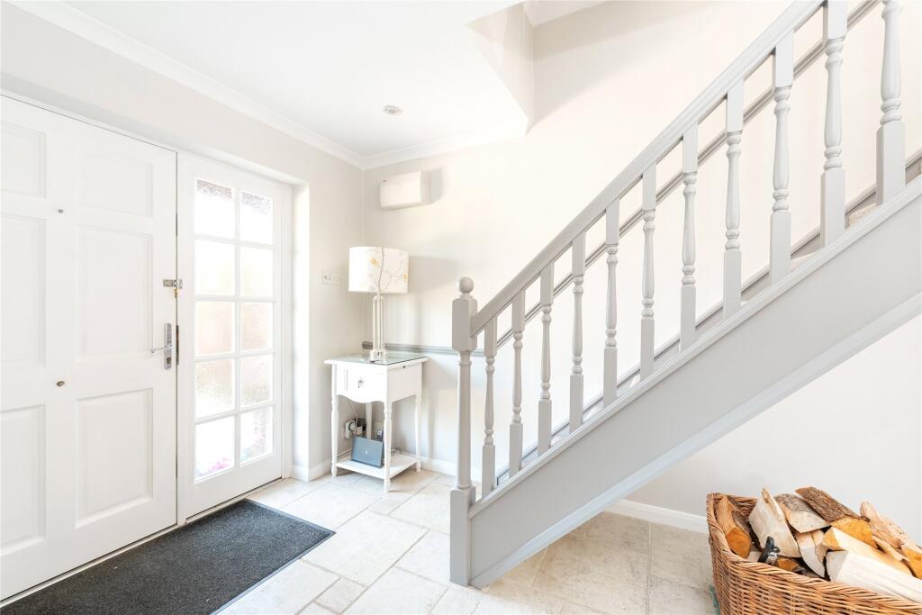 House in North Crawley, Little Crawley - View 5