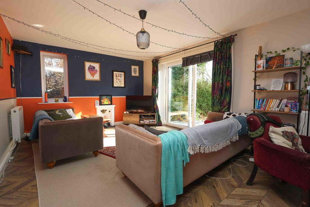 Apartment in Clevedon, Walton Park - View 2