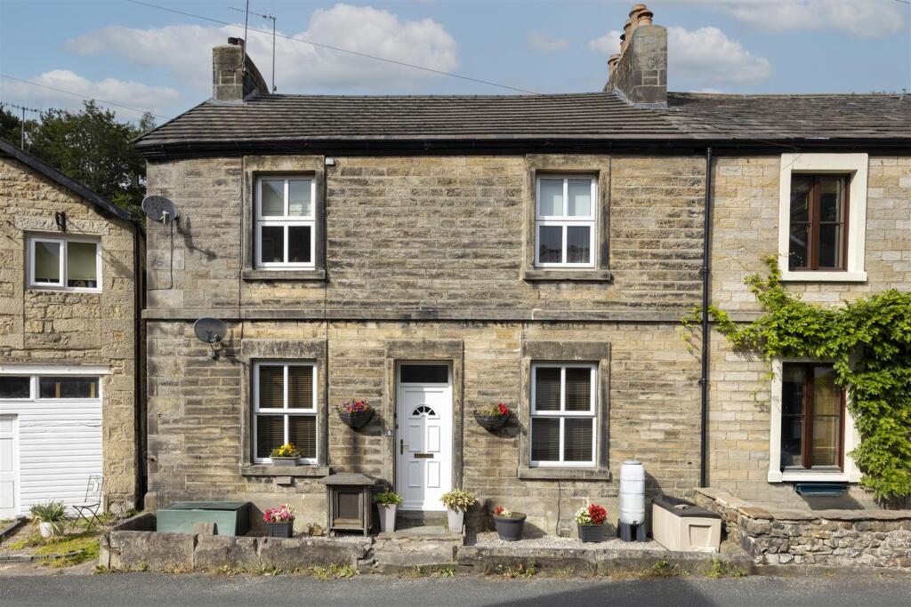 Main image of property: Flat 2, 8 Main Street, Low Bentham