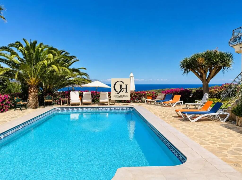 Main image of property: Valencia, Alicante, Javea